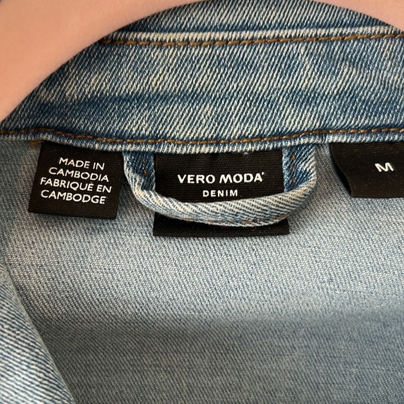 Stretch denim jacket - Picture 2 of 4